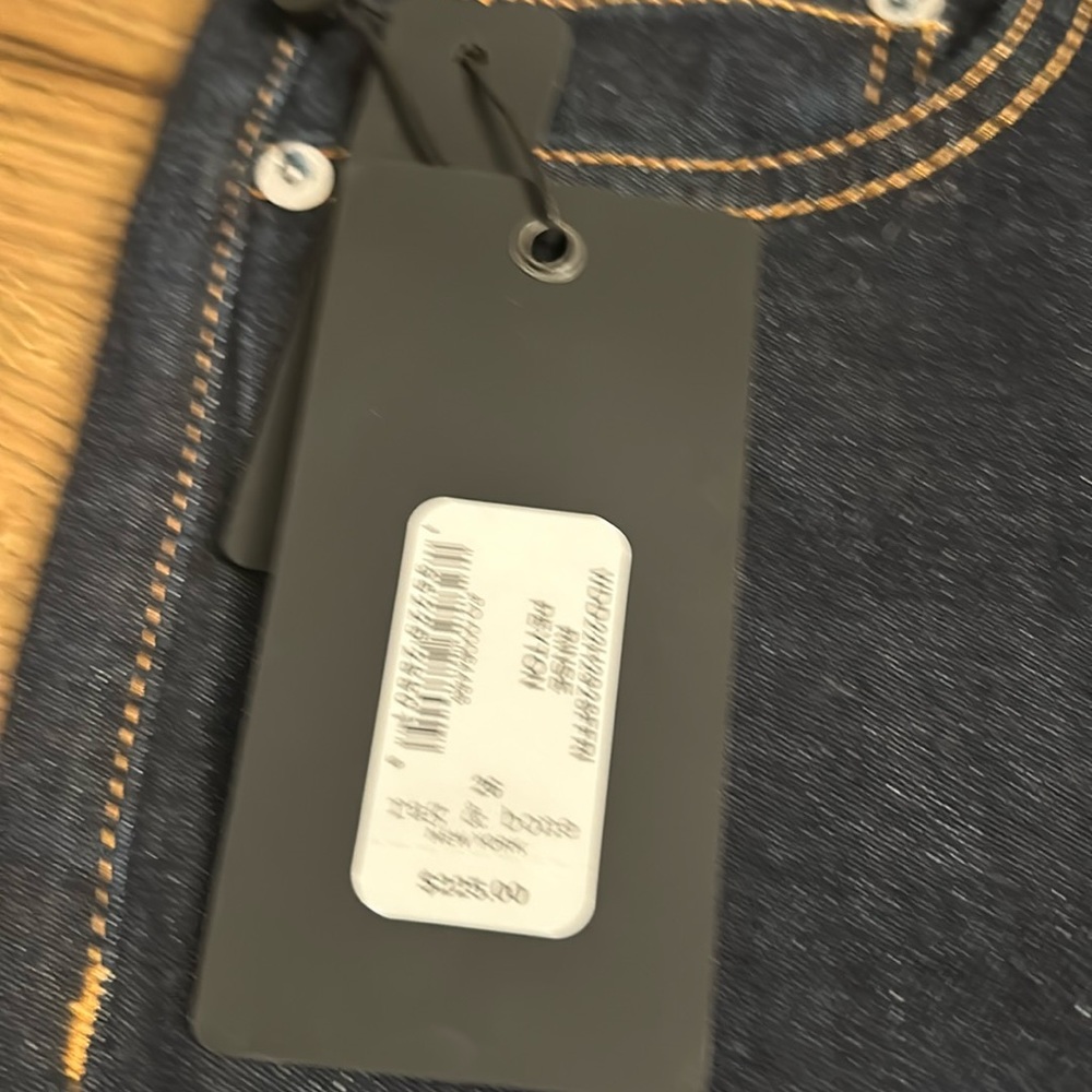 Brand new never worn rag and bone Peyton jean in rinse color